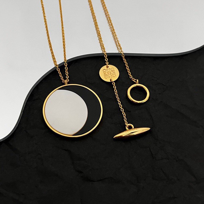 Loewe Necklaces